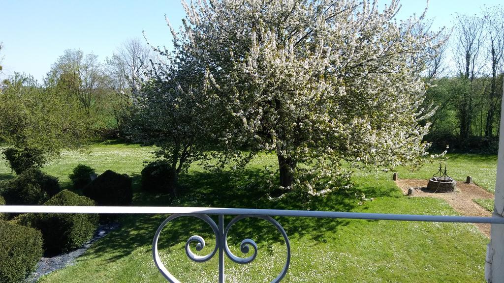 Manoir De Vilaines Varennes  Exterior foto