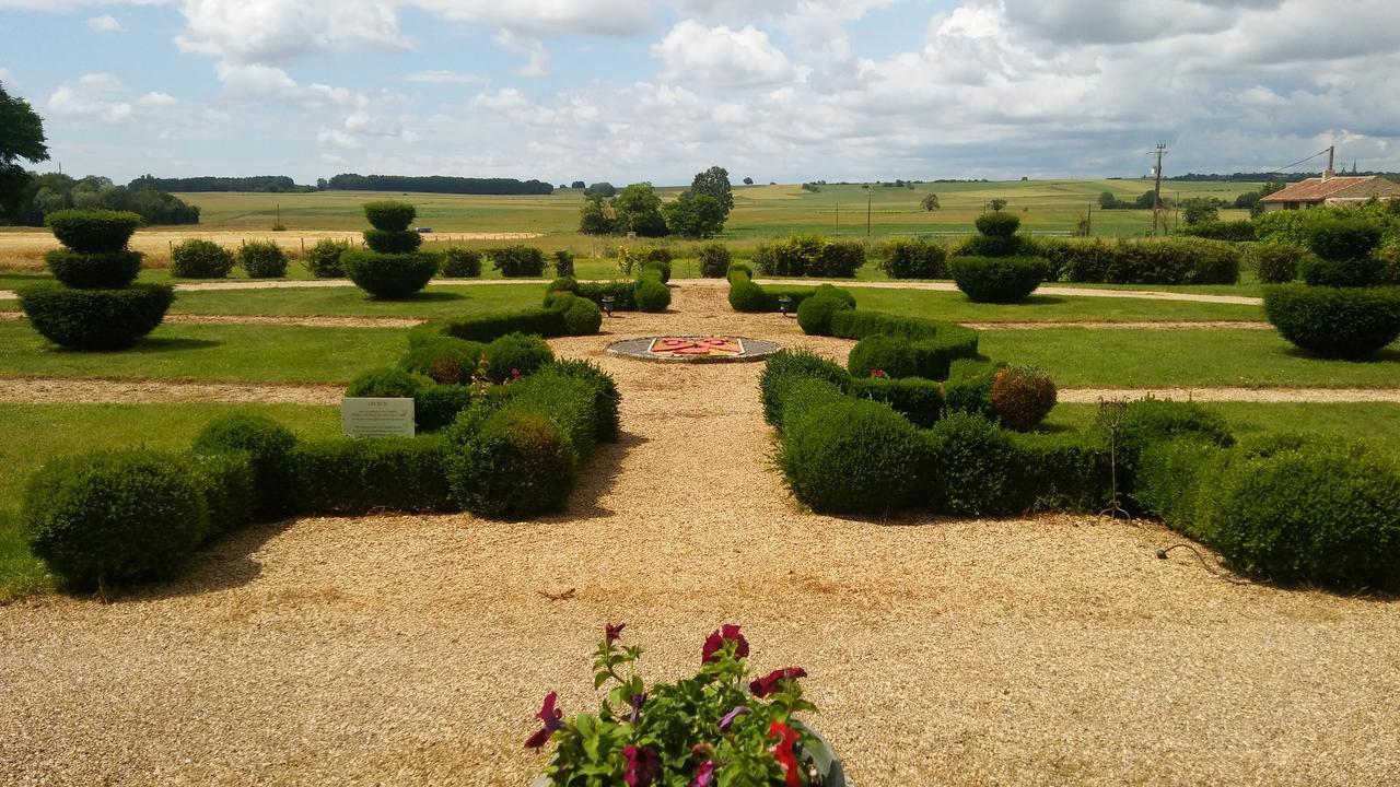 Manoir De Vilaines Varennes  Exterior foto